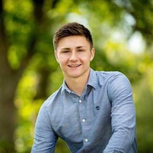 Meet your Posher, Lucas